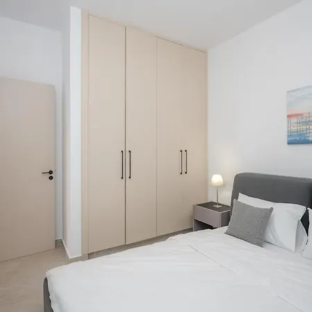 Διαμέρισμα Kalamon Luxury 202 W Pool And Gym Λάρνακα