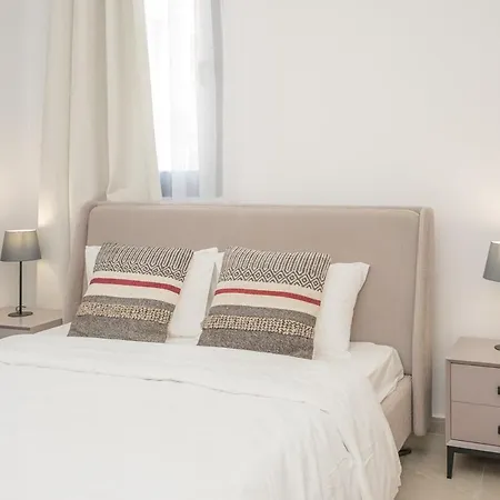 Kalamon Luxury 202 W Pool And Gym Apartament Larnaca