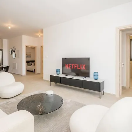 Kalamon Luxury 202 W Pool And Gym Apartmán *