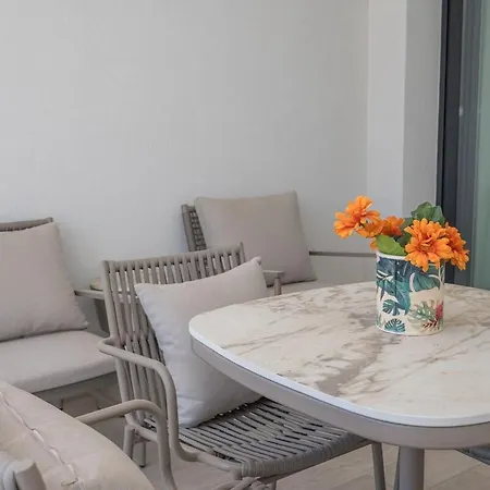 Kalamon Luxury 202 W Pool And Gym Appartement Larnaca