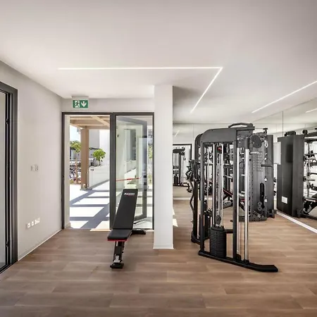 Kalamon Luxury 202 W Pool And Gym * לרנקה