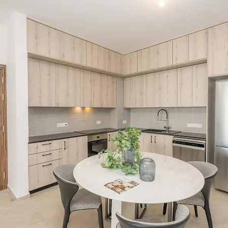 Kalamon Luxury 202 W Pool And Gym *