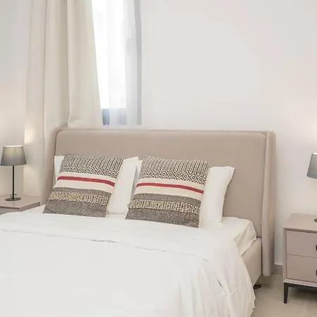 Kalamon Luxury 202 W Pool And Gym *