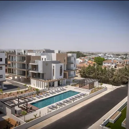Apartment Kalamon Luxury 202 W Pool And Gym