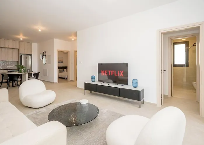 Kalamon Luxury 202 W Pool And Gym Daire *